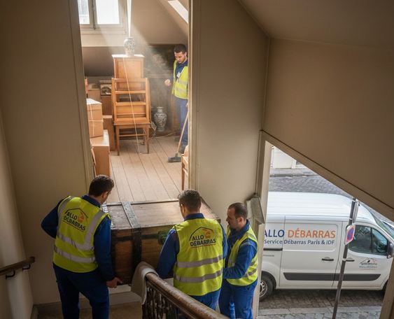 Vide-grenier à Paris : prix, processus et durée